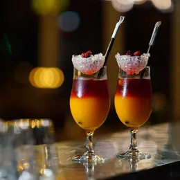 Cocktails et mocktails à Paris : l'art de la mixologie réinventé cet été