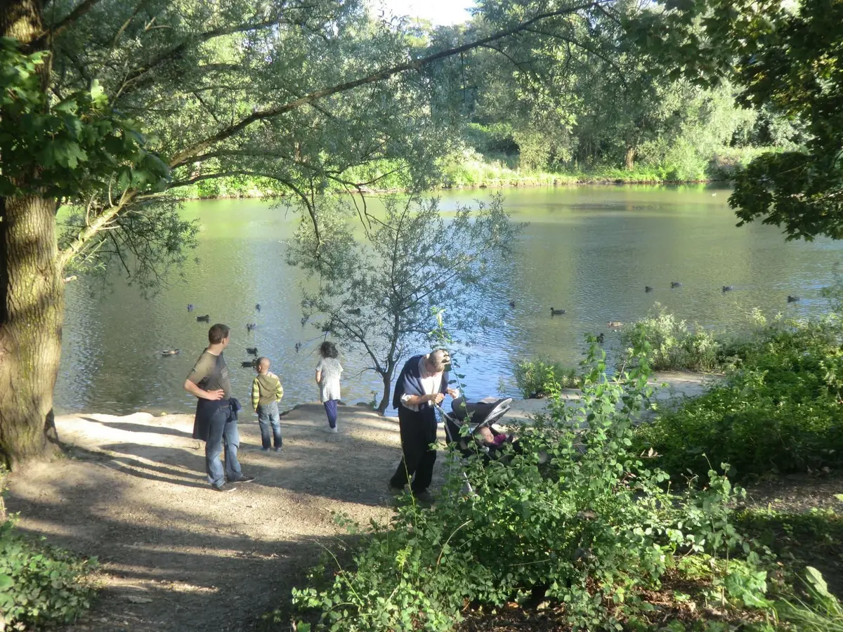 Au bord des Berges de l'Ill