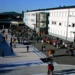 Collège les Ménétriers 