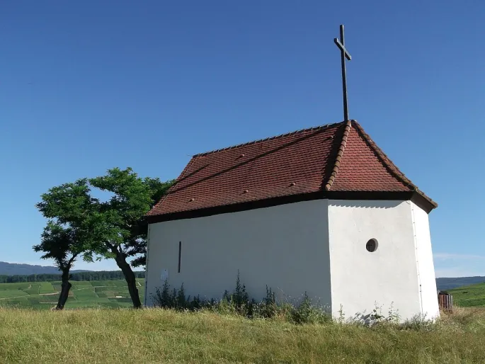 La chapelle des sorcières sur la colline du Bollenberg