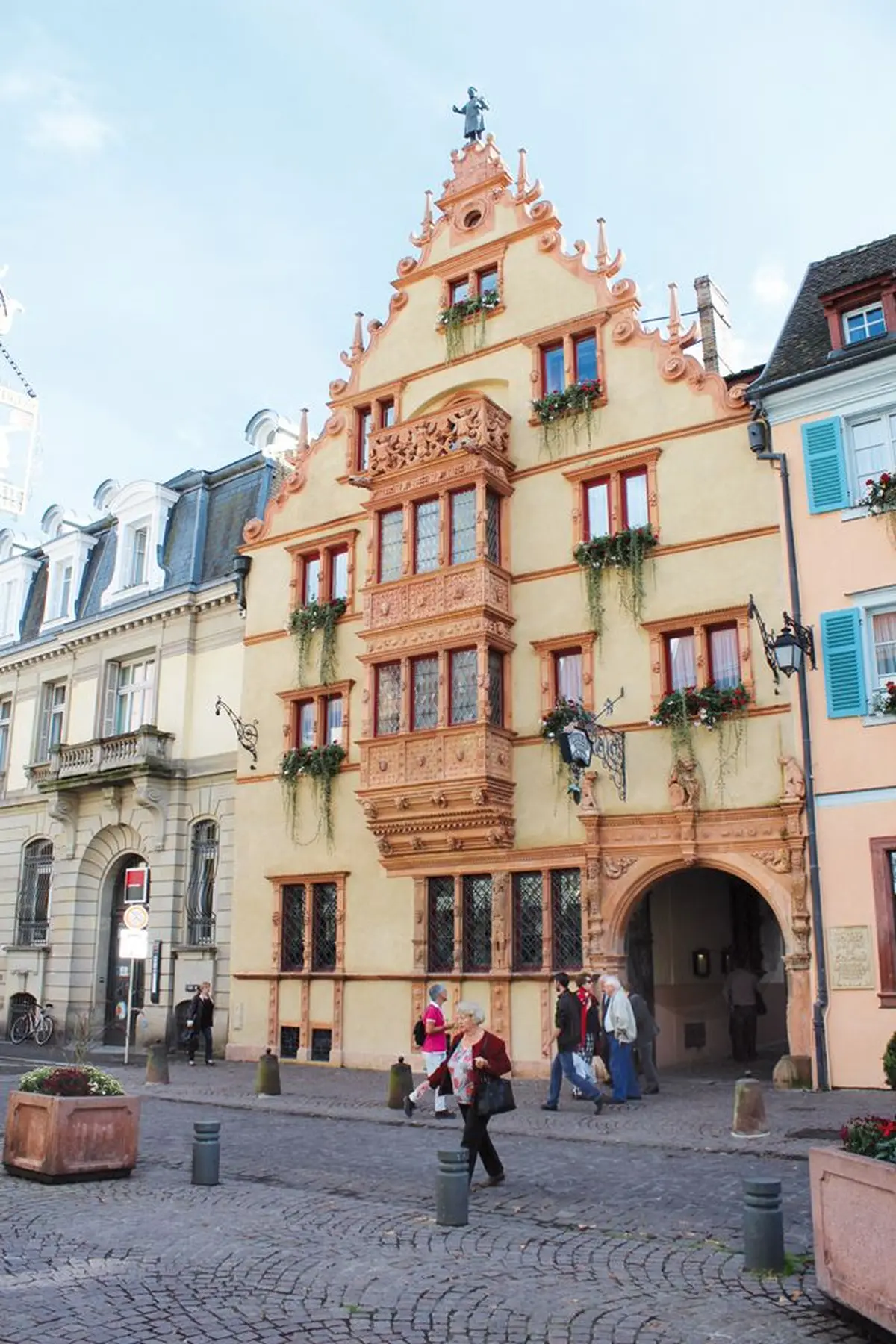 La maison des têtes