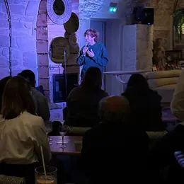 Comedy Club Paris 17: Y a-t-il un comique dans la salle ?