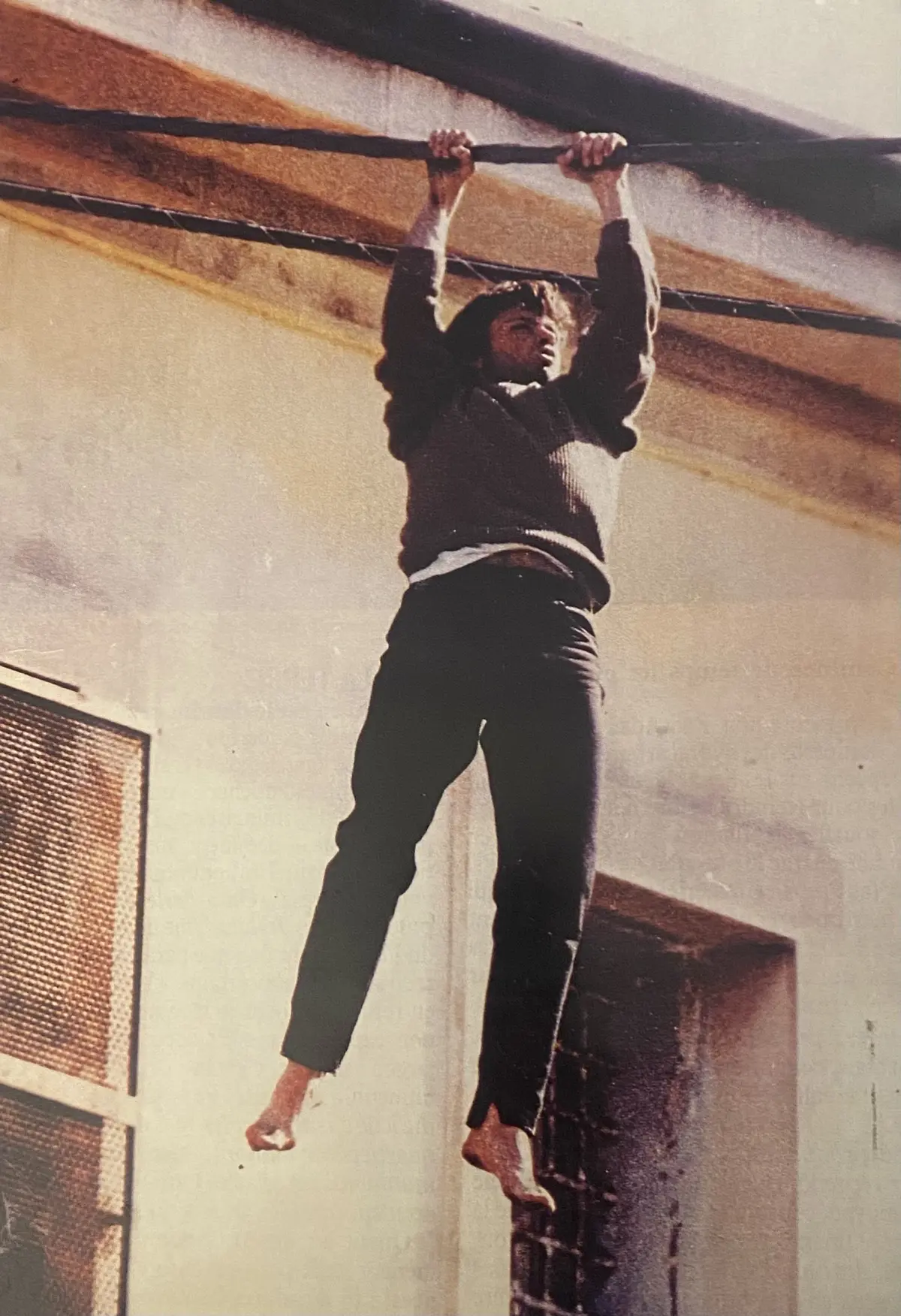 Comme Un Ange Au Milieu De Ce Bordel