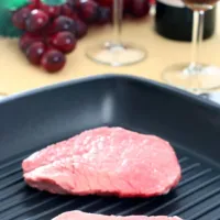 Comment cuire correctement des steaks&nbsp;? DR