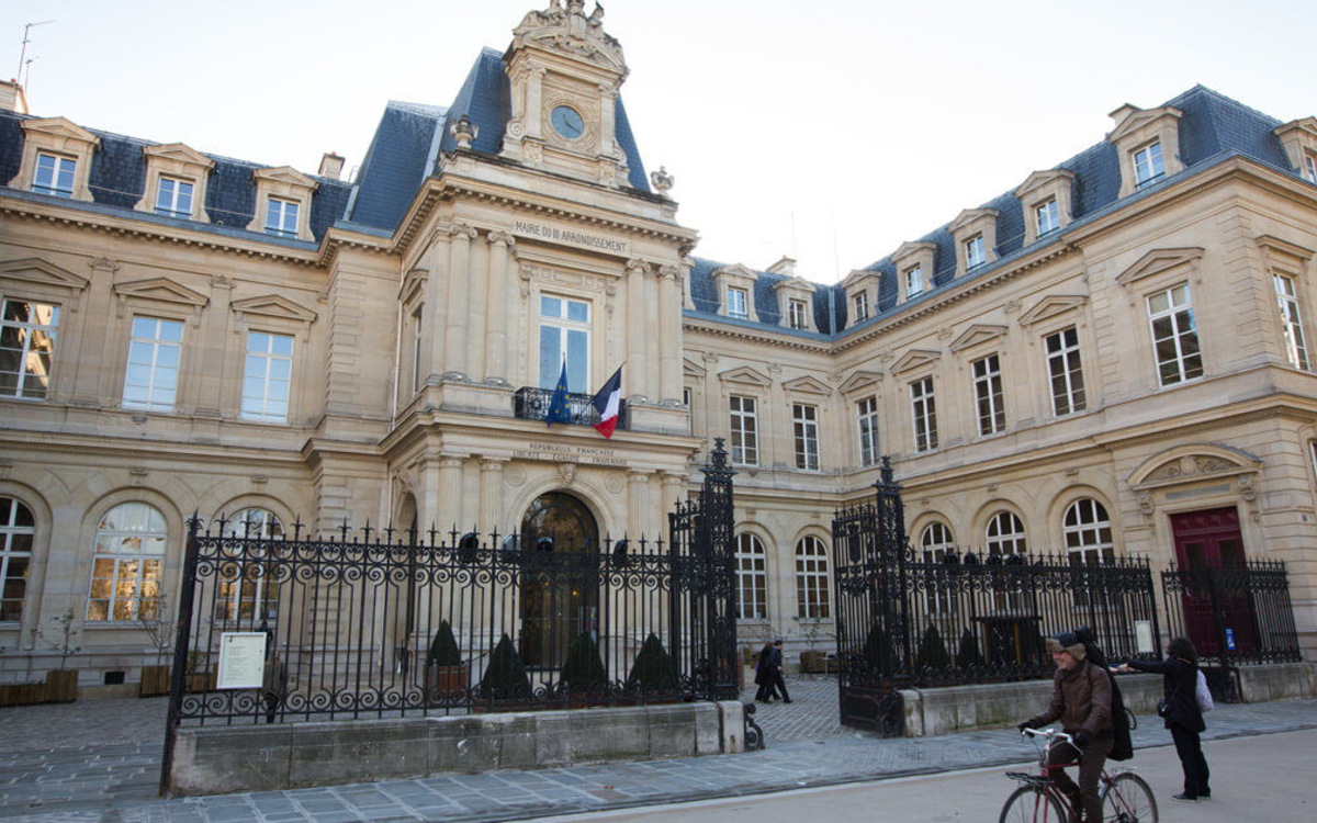 Comment fonctionne la Mairie de Paris Centre ?