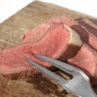Comment transcender un morceau de viande cuit au four&nbsp;? DR