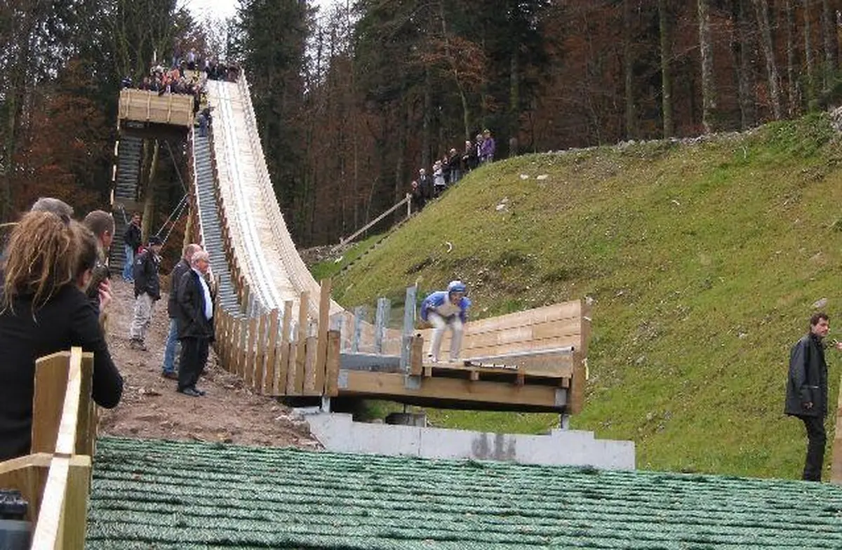 Compétition de saut a ski et combiné nordique- Summer Tour SAMSE