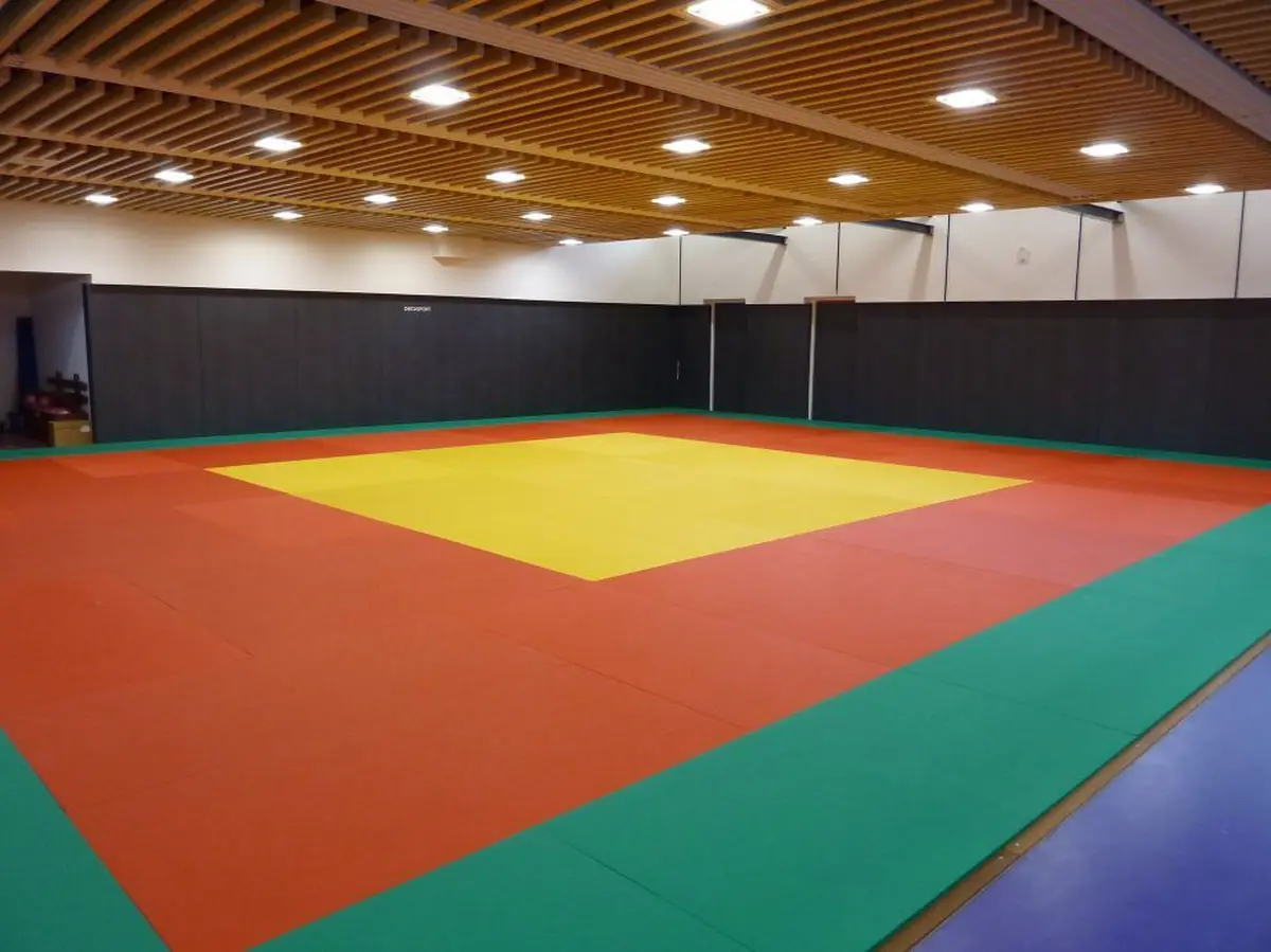 Complexe sportif de Serre-les-Sapins