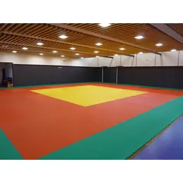 Complexe sportif de Serre-les-Sapins