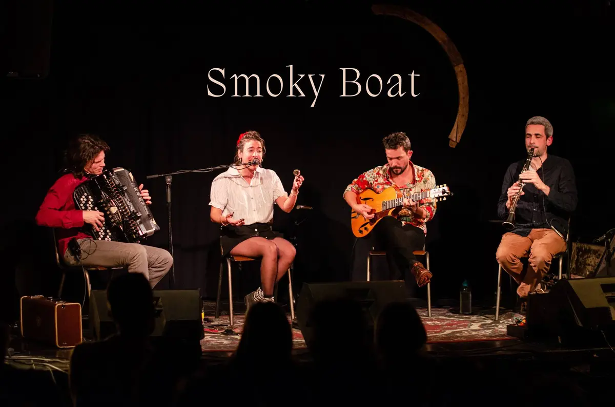 Concert à la Librairie Livres Books & Co  avec Smoky Boat