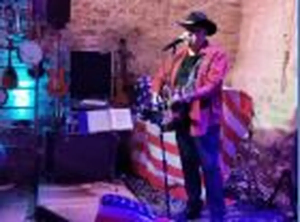 Concert - Adrian Simmonds