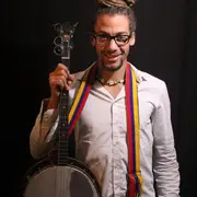 Concert Charly DiBanjo