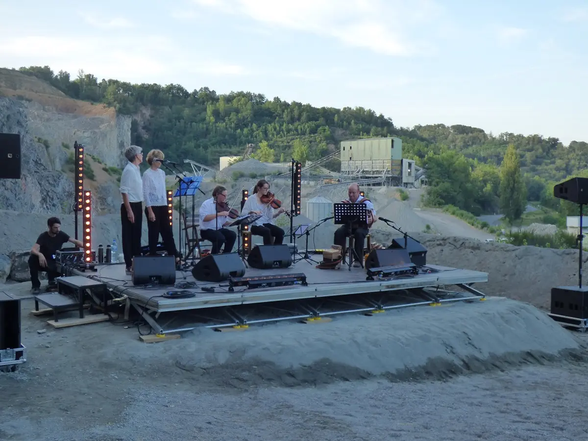 Concert cuivre à la carrière de Bagnac-sur-Célé