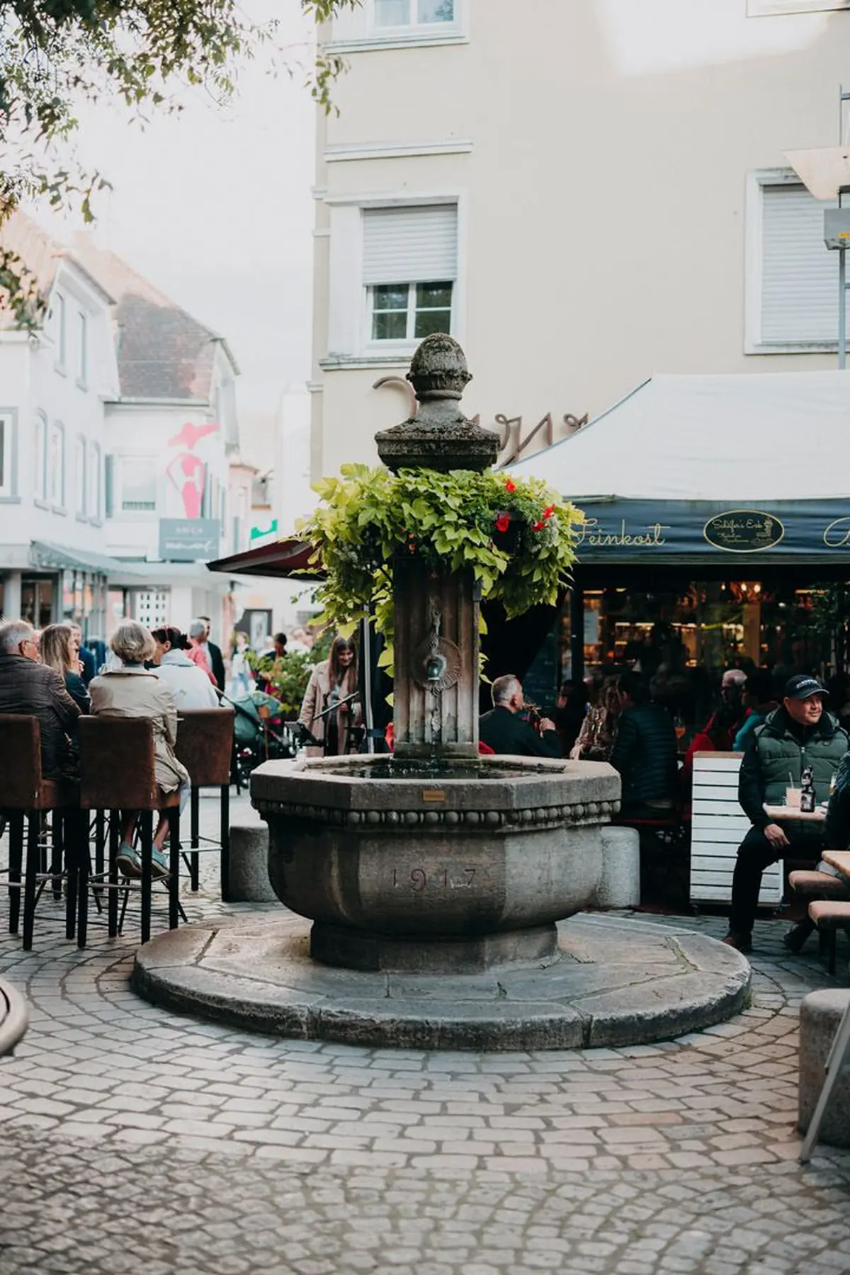 Unikat à la Fontaine aux roses de Lahr