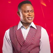 Concert de Reddy Amisi en hommage à Papa Wemba au musée du quai Branly