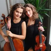 Concert de violon et violoncelle par Camille et Adèle Théveneau