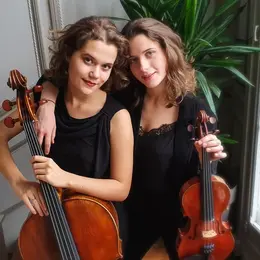 Concert de violon et violoncelle par Camille et Adèle Théveneau