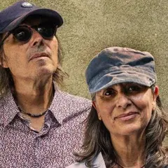 Concert - John and Betty