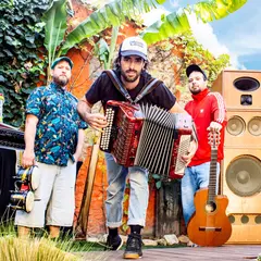 Concert Papito Collective (latin world music) à la Petit'Pause à Faycelles