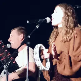 Concert Rose 'n' Rooster