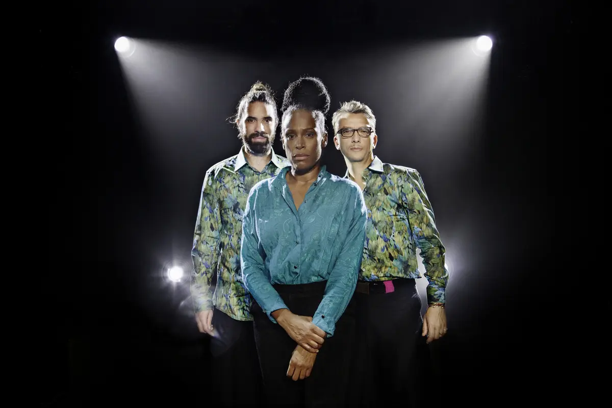 Concert Sandra Nkaké + Xameleon (1e partie)