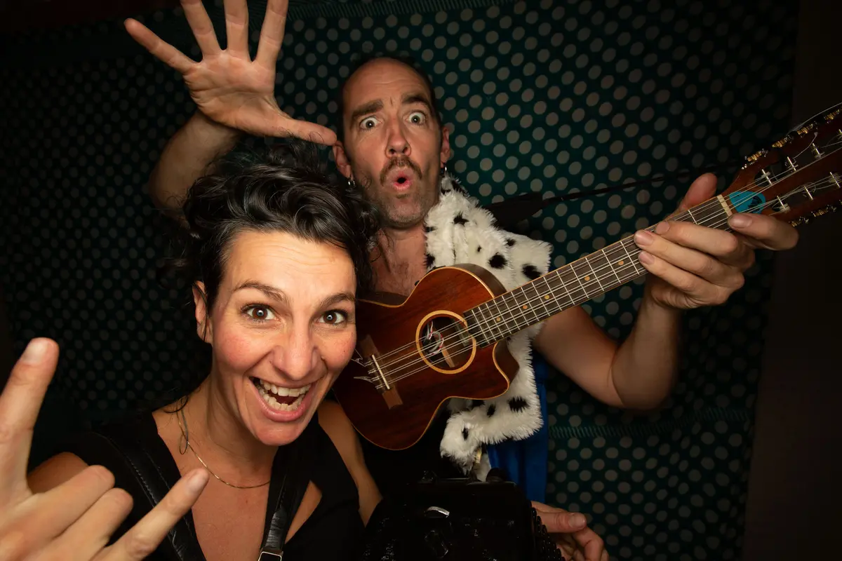 Concerts festifs avec Nini Poulain + Picon Mon Amour