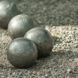 Concours de pétanque