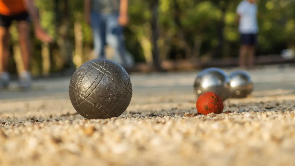 Concours de pétanque