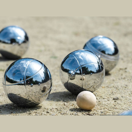 Concours de pétanque