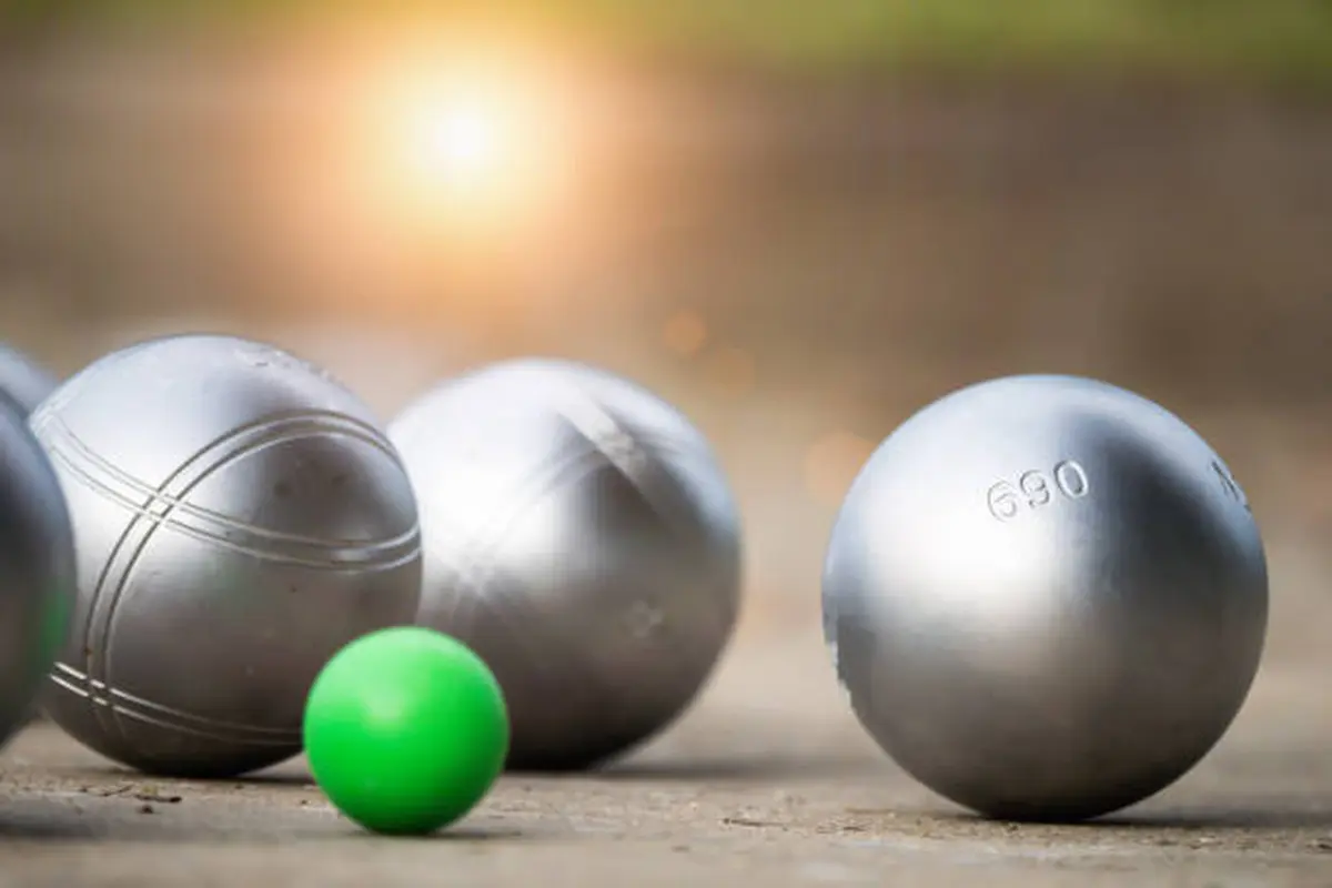 Concours de pétanque