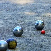 Concours de pétanque