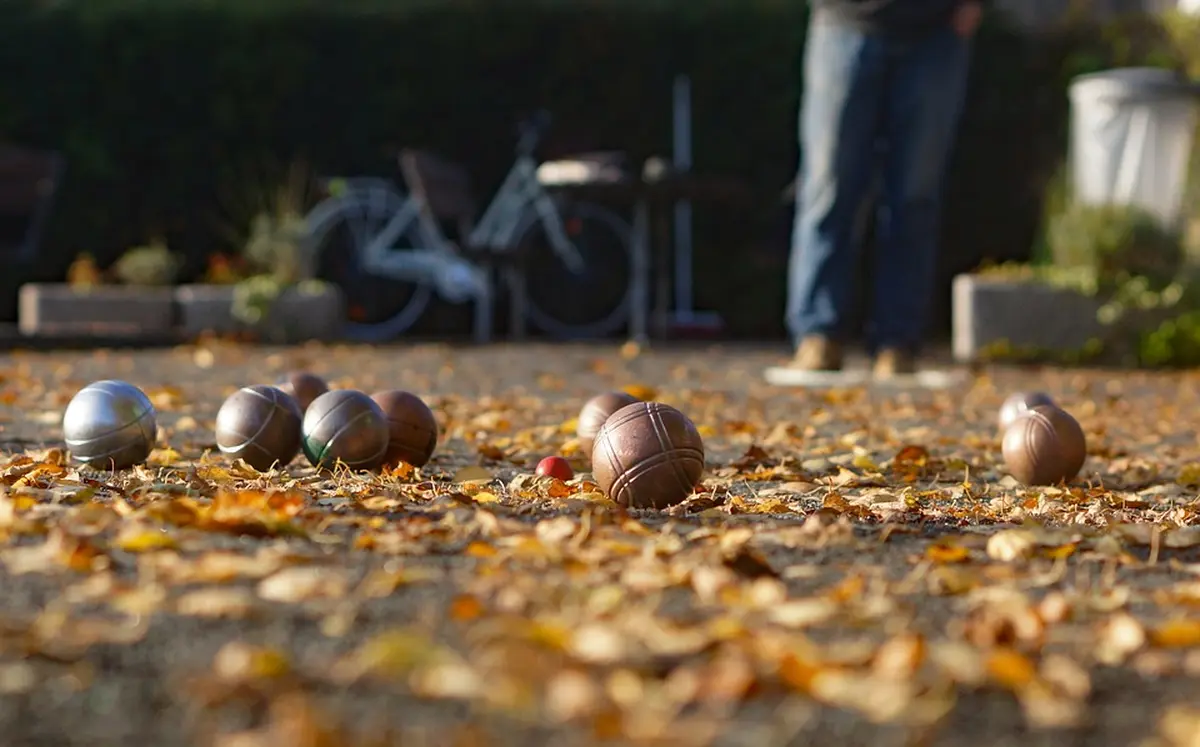 Concours de pétanque en doublette