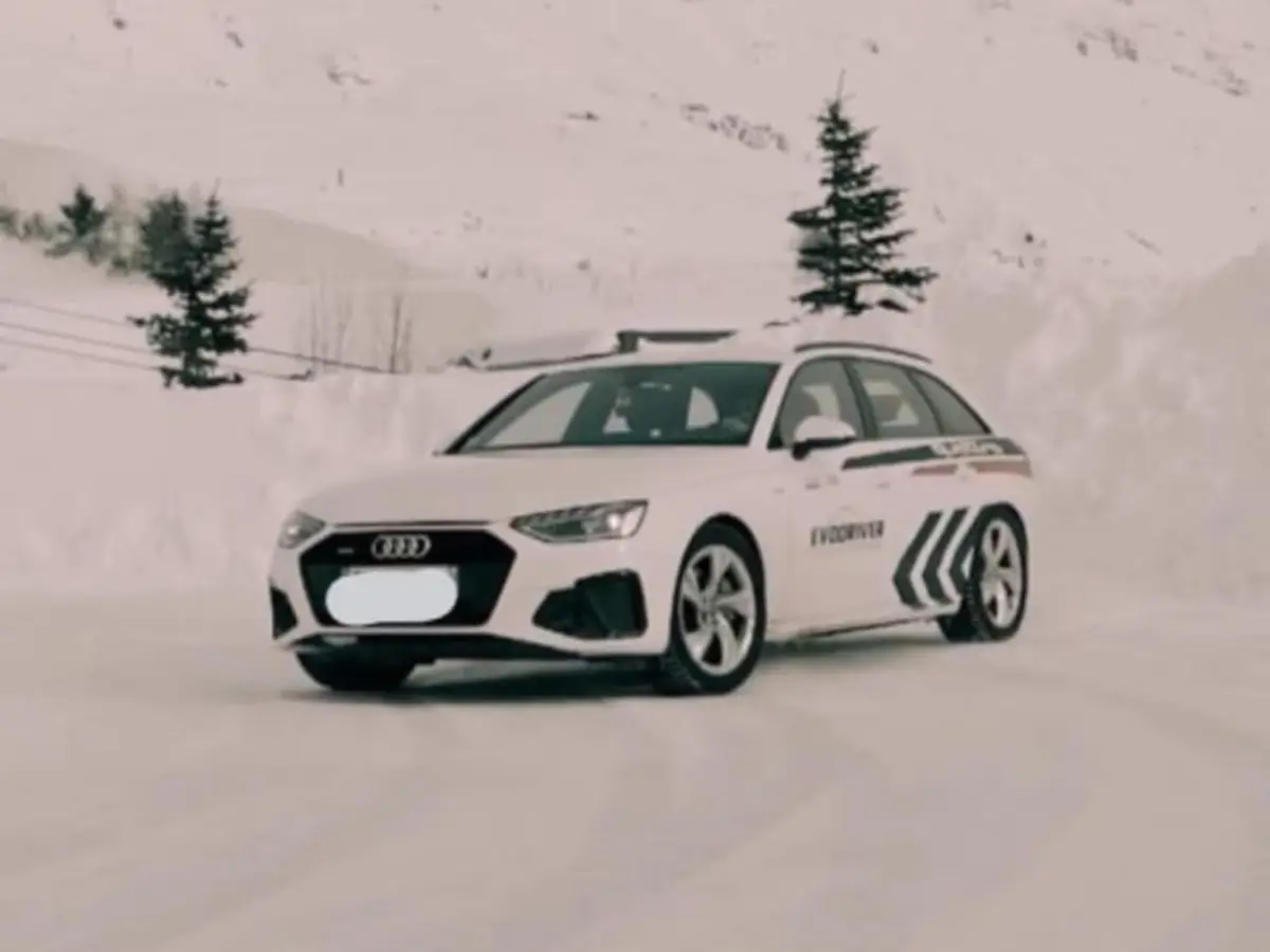 Conduite sur glace, cours privatisé de sécurité à l'Alpe d'Huez