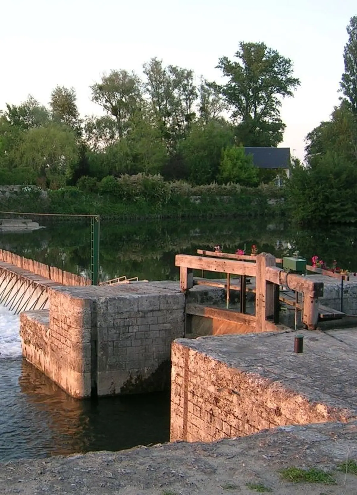 Conférence à Chisseaux Le Cher canalisé