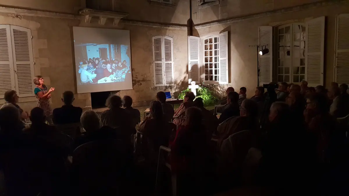 Conférence écoutez-voir,