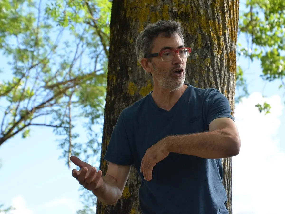 Conférence gesticulée par Pierre Uribe