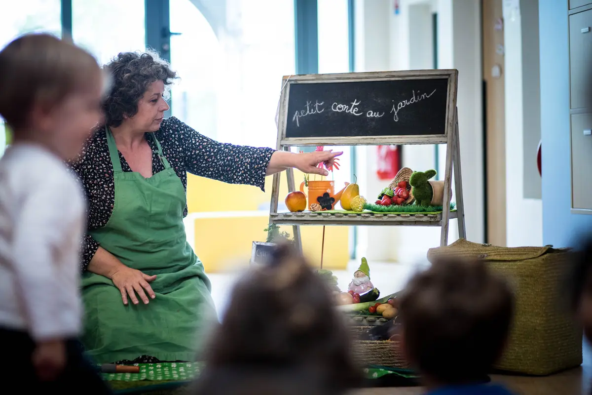 Conte avec Nathalie M'Rica