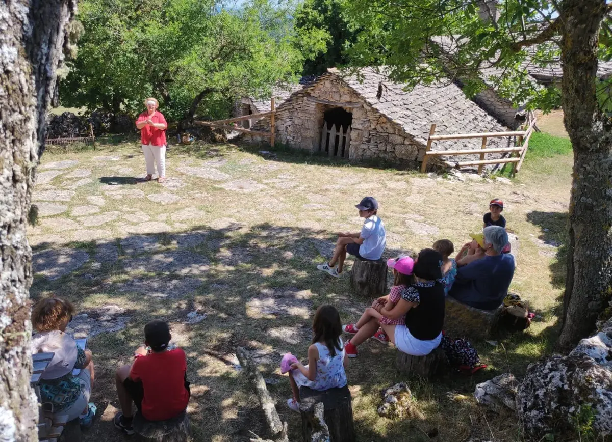 Contes Pour Petits Et Grands