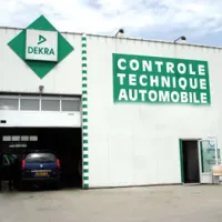 Les centres de contrôle technique vérifient plus de 120 points sur votre véhicule &copy; Dekra