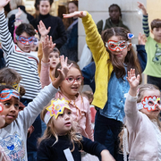 Corps en cadence (visite-dansée en famille, 6/10 ans)