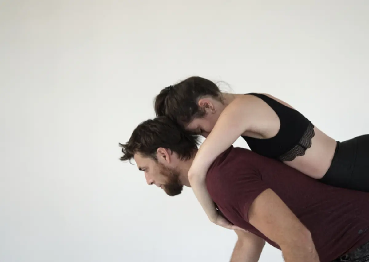 « Correspondances » acro sway duo
