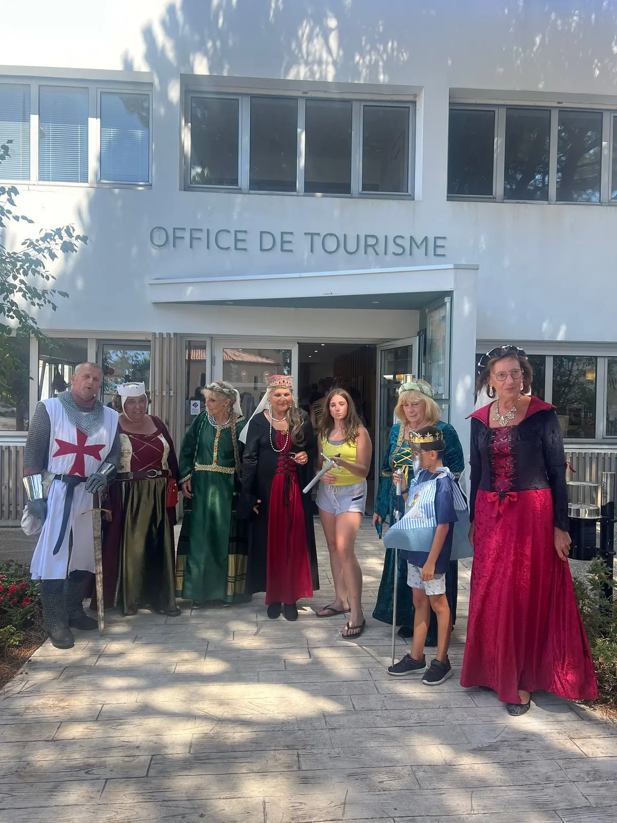 Costumes et maquillage pour enfants (association Angel)