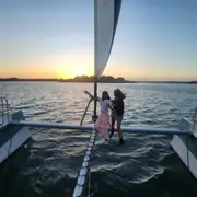 Coucher de soleil à bord d'un catamaran à Quiberon (56)