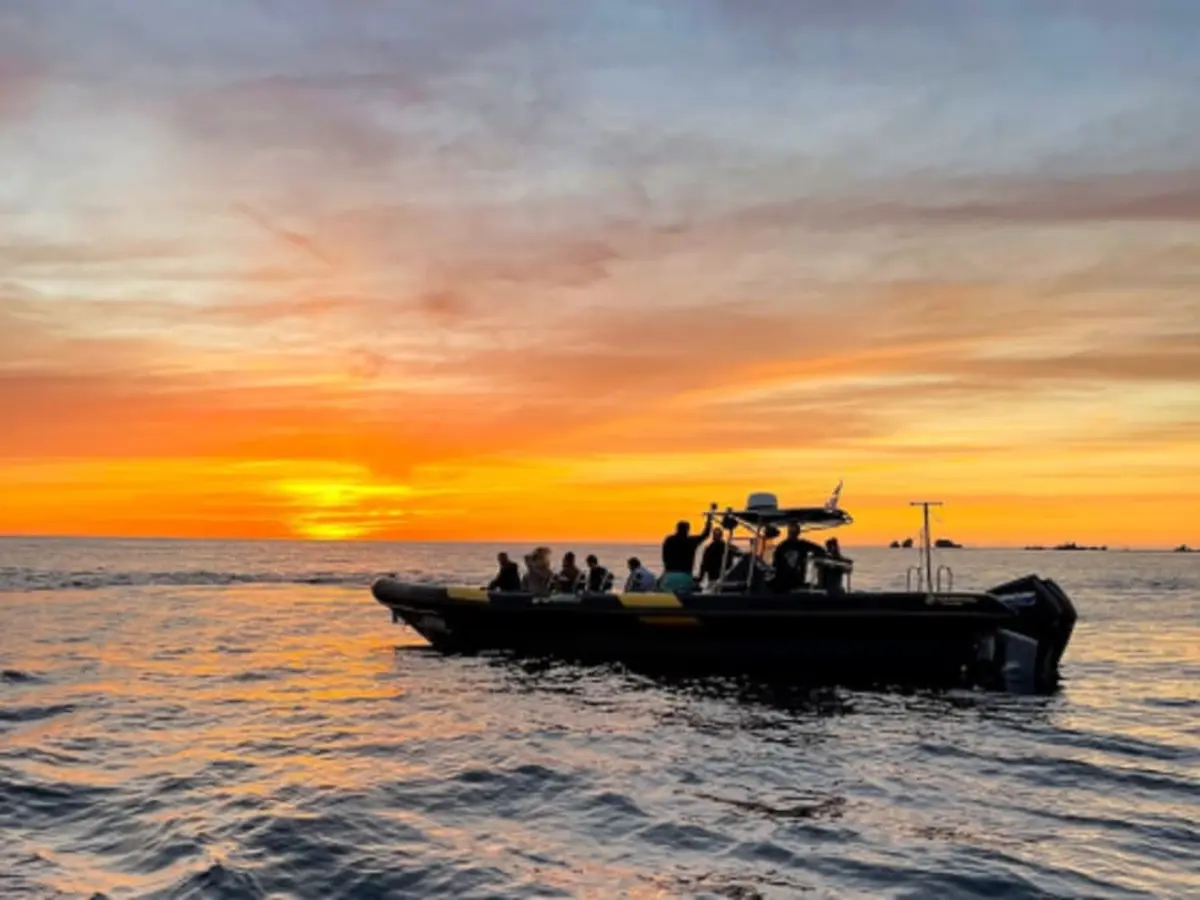 Coucher de soleil aux sanguinaires en bateau depuis Ajaccio