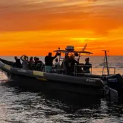 Coucher de soleil aux sanguinaires en bateau depuis Porticcio