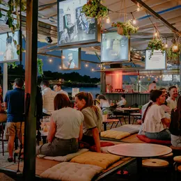 Coupe du Monde 2026: une fan zone géante au bord de la Seine