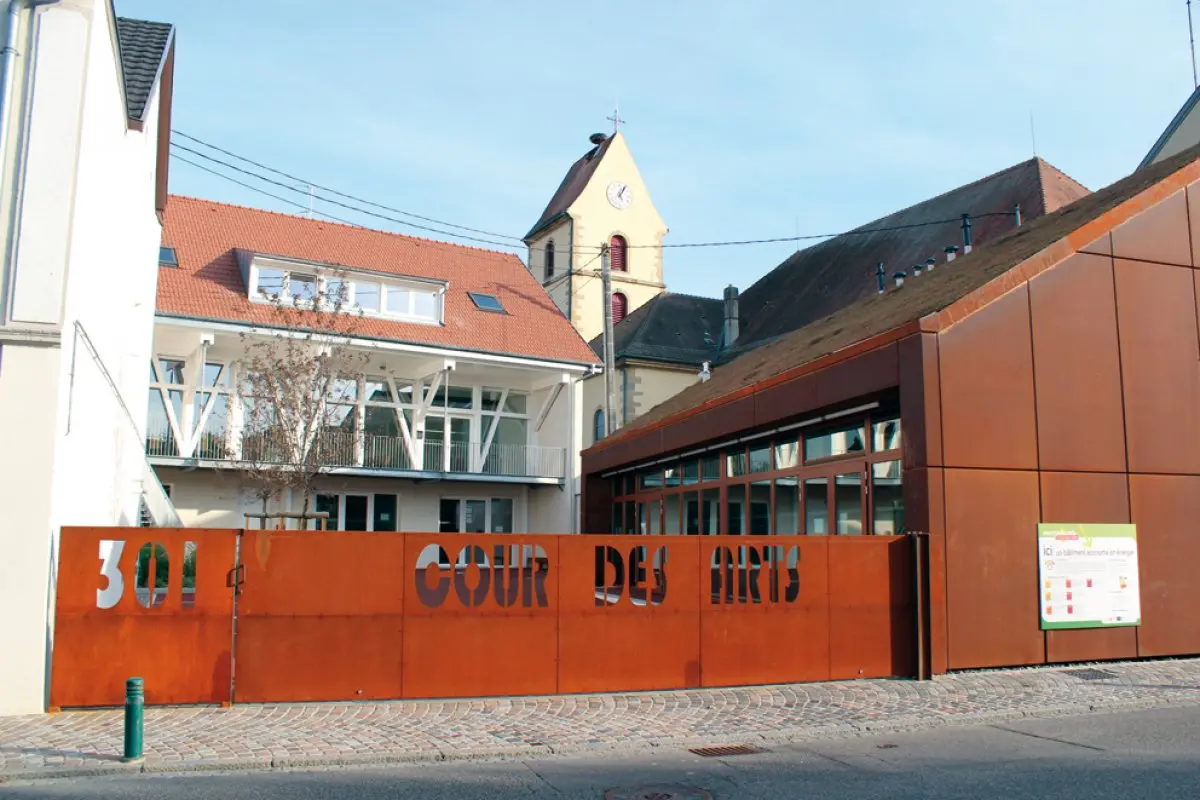 La cour des Arts a été inaugurée le 29 juin 2013