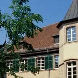 Cour des Chaînes
