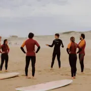 Cours collectif de surf à Seignosse (40)