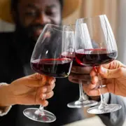 Cours d'oenologie au Domaine JP Rivière à Lachassagne (69)